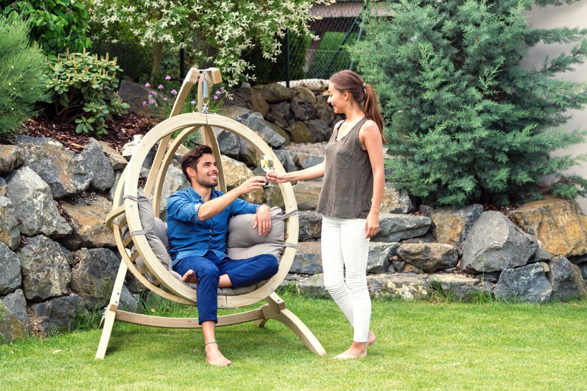 Hanging chair for the garden – Taupe